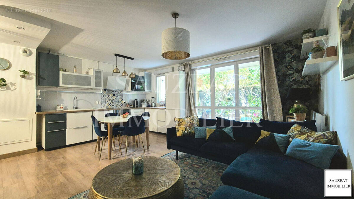 Appartement à BAGNEUX