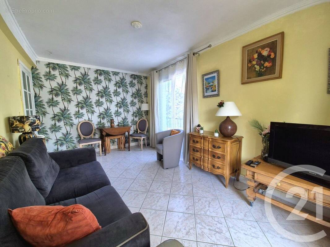 Appartement à LE CANNET