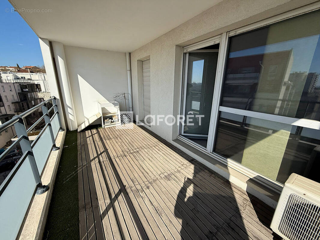 Appartement à MARSEILLE-15E