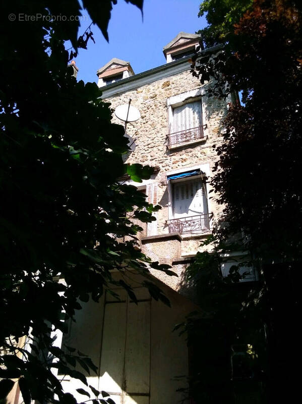 Maison à SOISY-SUR-SEINE