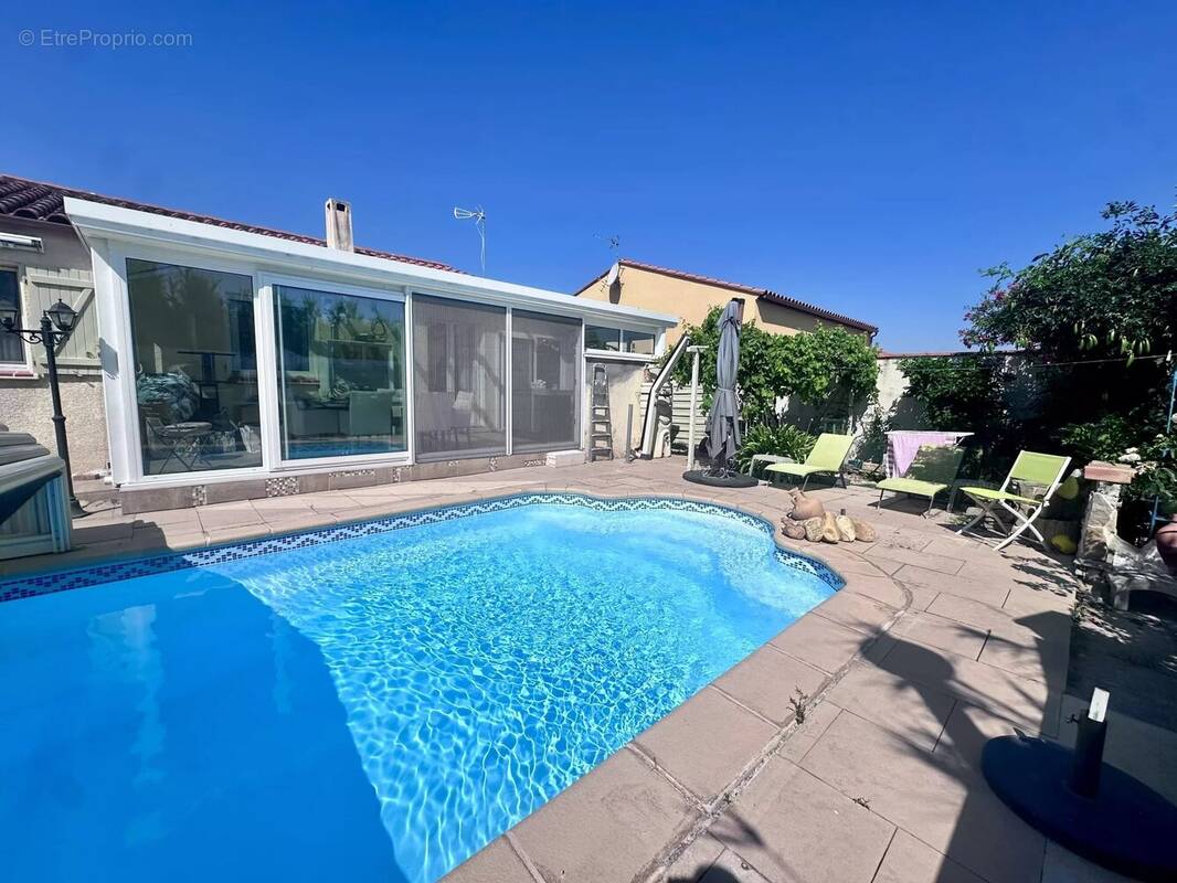 Maison à MONTESCOT