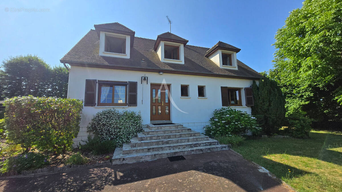 Maison à JARGEAU