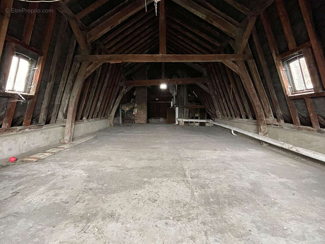 Appartement à GUISE