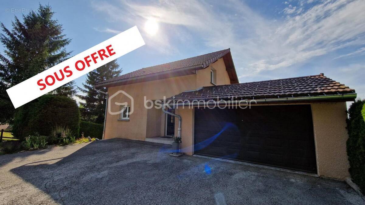 Maison à LES ROUSSES