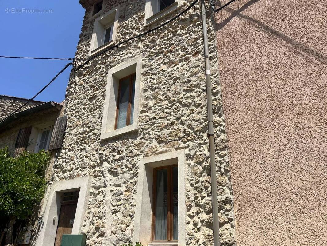 Maison à MONTFORT-SUR-ARGENS