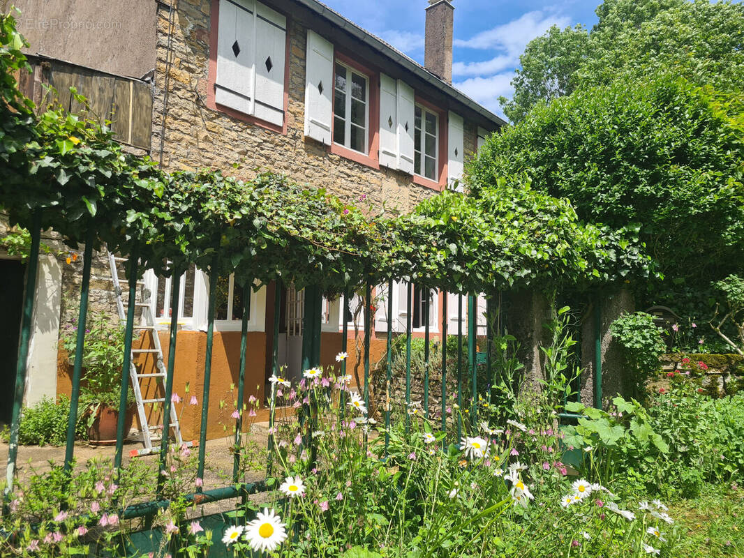 Photo 1 - Maison à BAUME-LES-DAMES