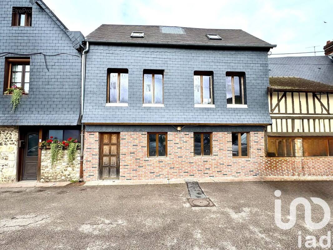Photo 1 - Maison à CORMEILLES