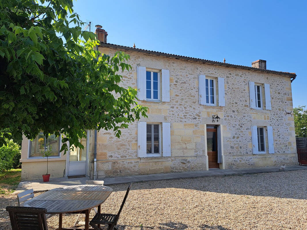 Maison à CADILLAC