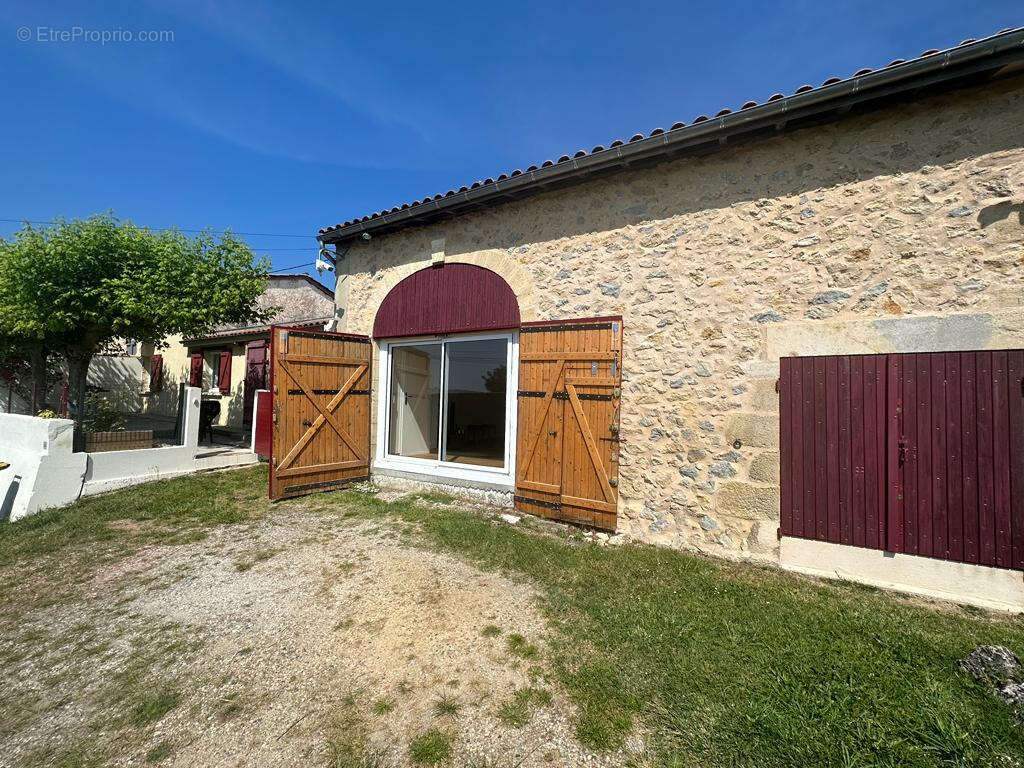 Maison à CADILLAC