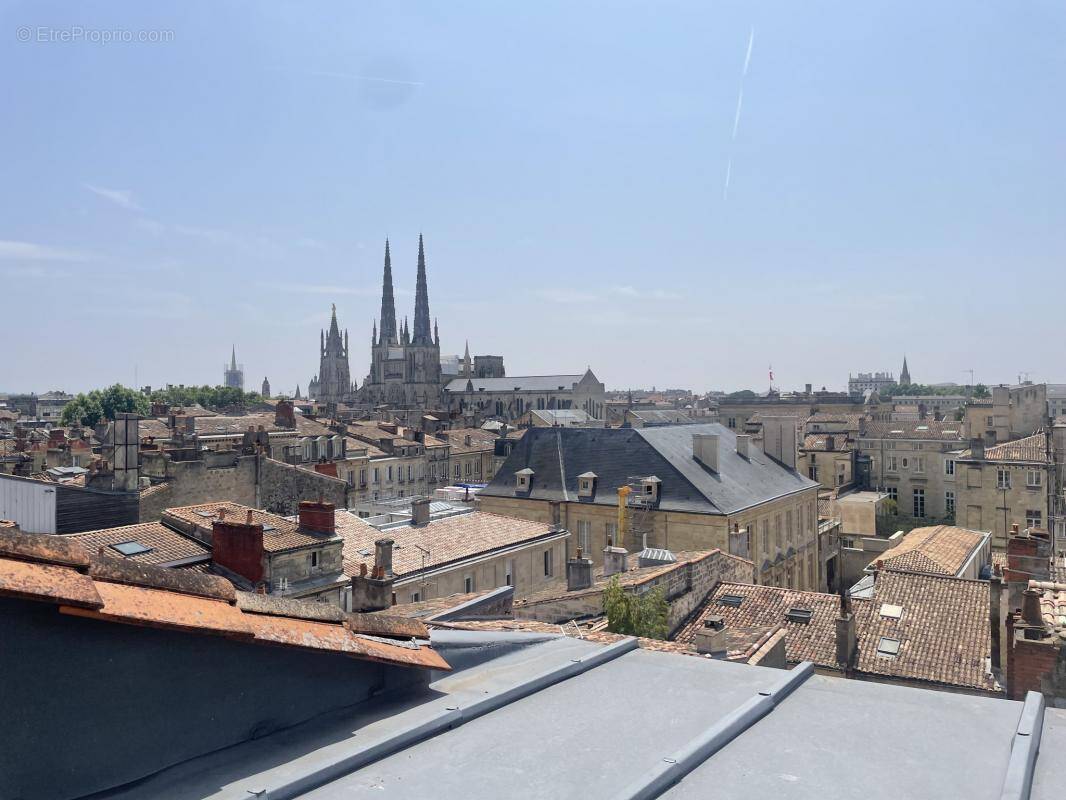 Appartement à BORDEAUX
