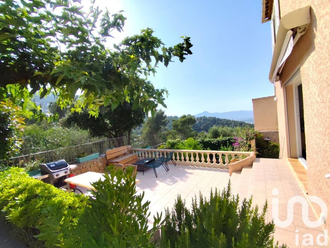 Photo 1 - Maison à HYERES