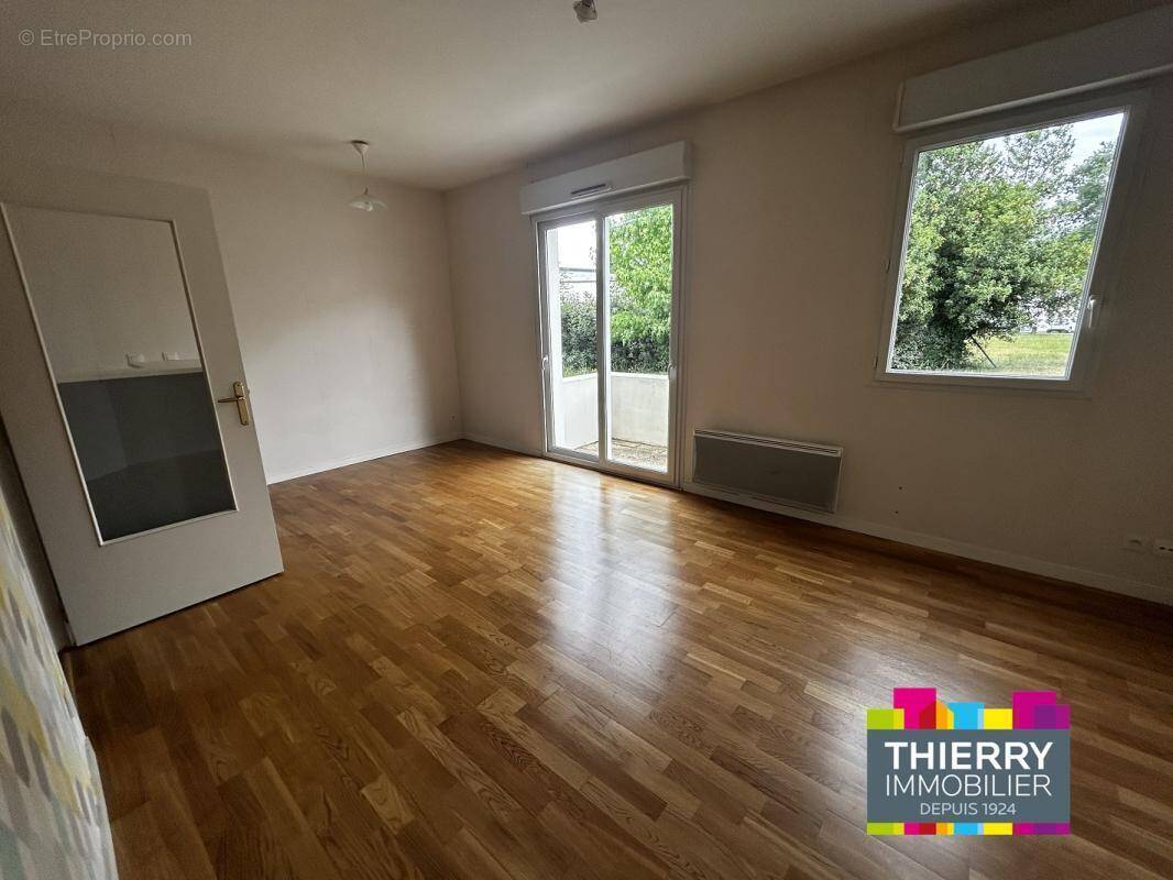 Appartement à TREILLIERES