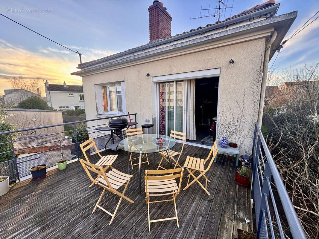 Maison à POITIERS