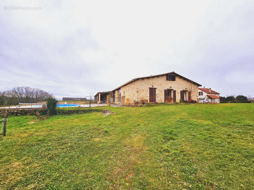 Maison à SOTURAC