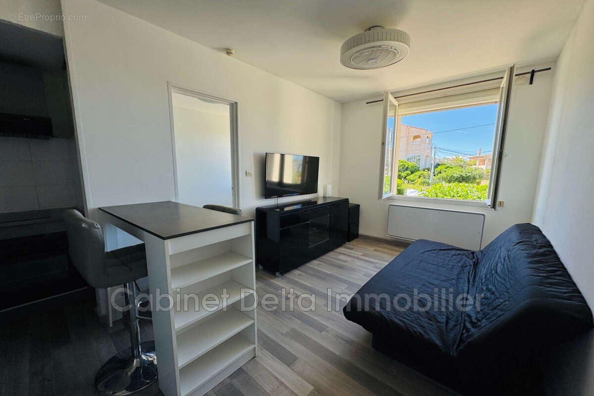 Appartement à SIX-FOURS-LES-PLAGES