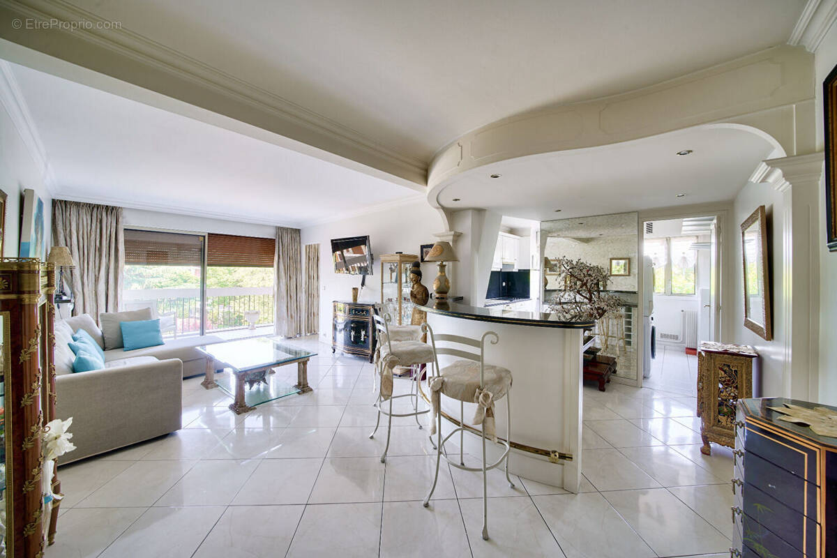 Appartement à SAINT-GRATIEN