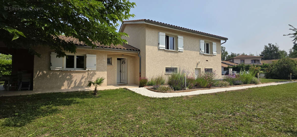 Maison à MIONS