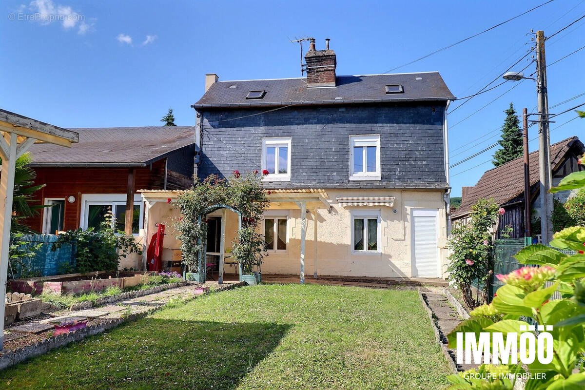 Maison à NOTRE-DAME-DE-BONDEVILLE