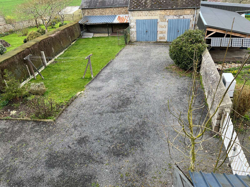Maison à SAINT-SEVER-CALVADOS