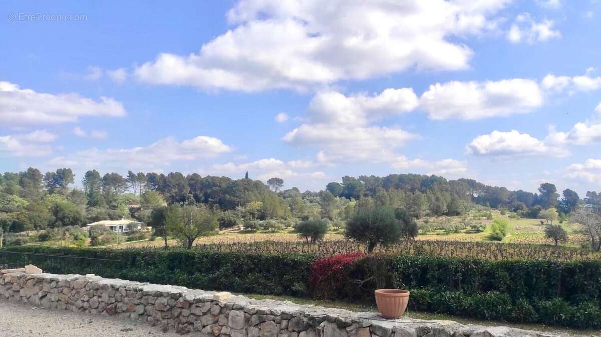 Photo 8 - Maison à LORGUES