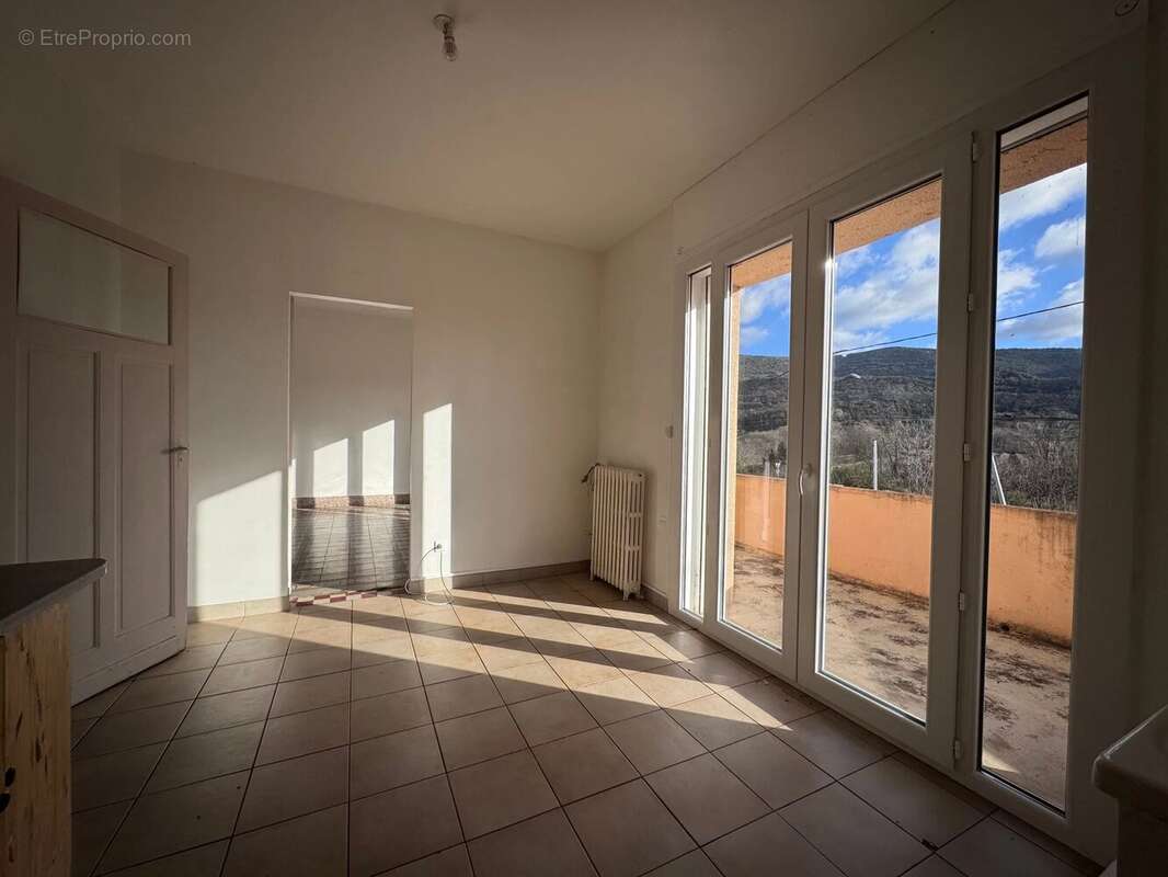 Appartement à LE BOUSQUET-D&#039;ORB