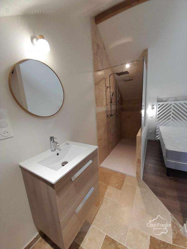 Maison à LA CAPELLE