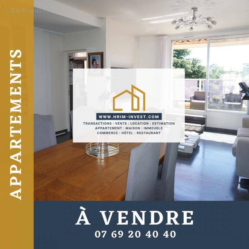 Appartement à PARIS-17E