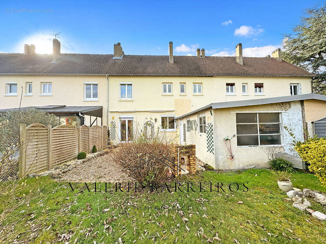 Maison à TOURVILLE-LA-RIVIERE
