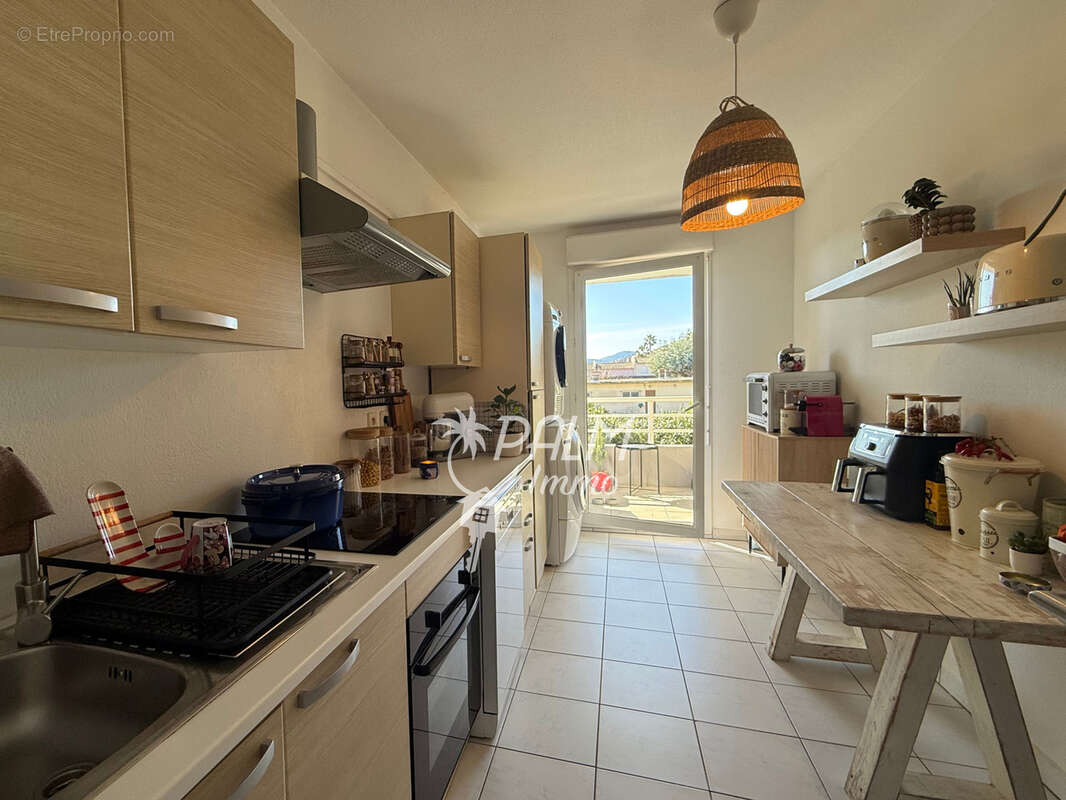 Appartement à MANDELIEU-LA-NAPOULE