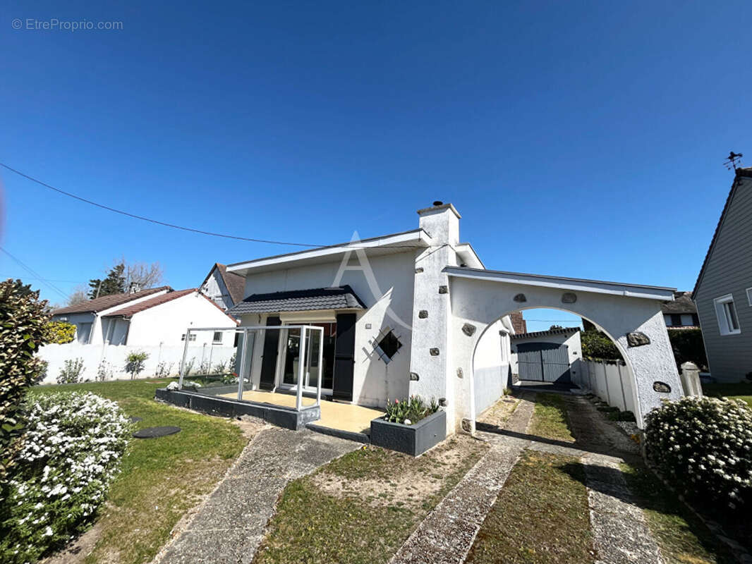 Maison à CUCQ