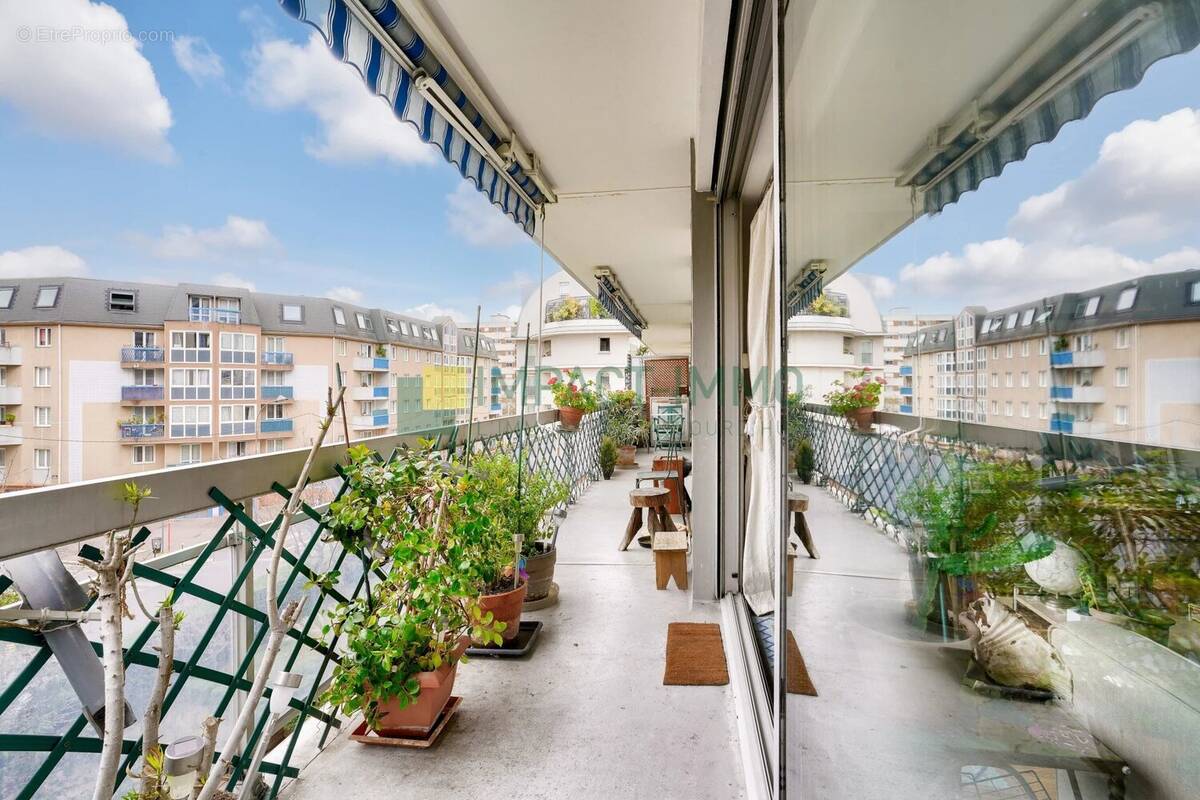 Appartement à CLICHY