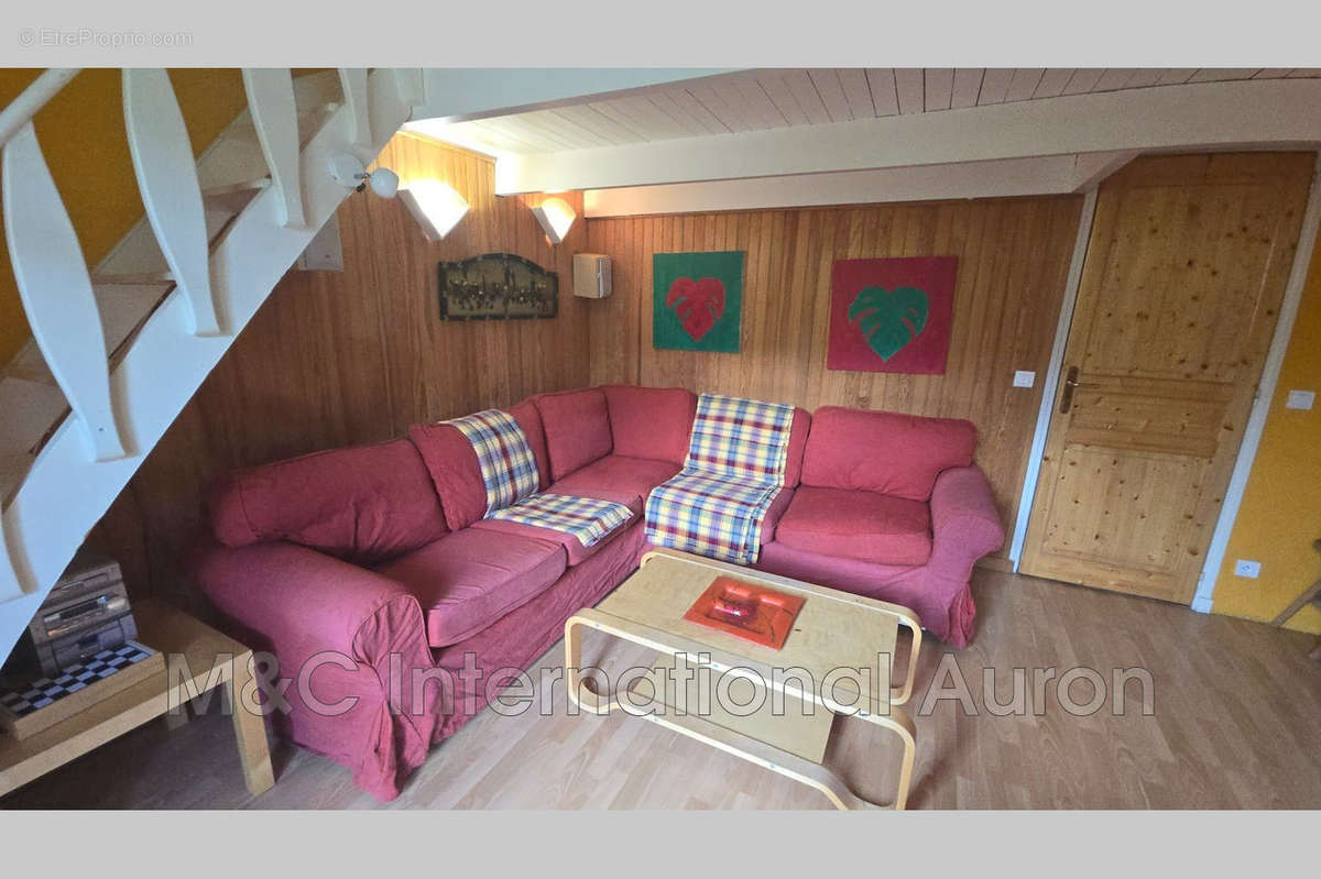 Appartement à SAINT-ETIENNE-DE-TINEE