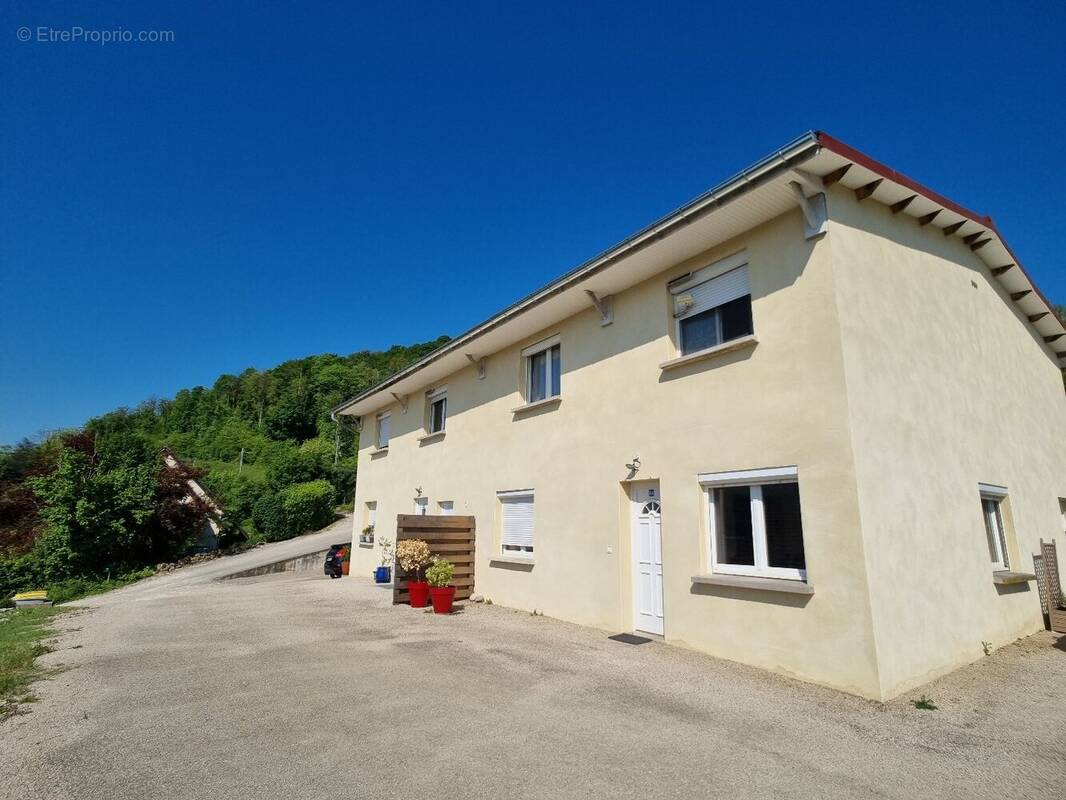 Maison à BAUME-LES-DAMES