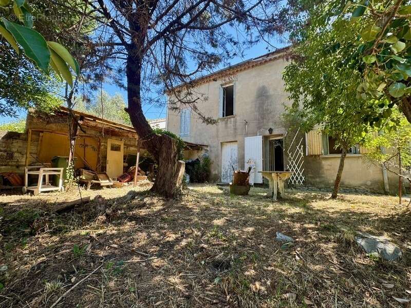 Maison à SAINT-MARTIN-DE-VALGALGUES