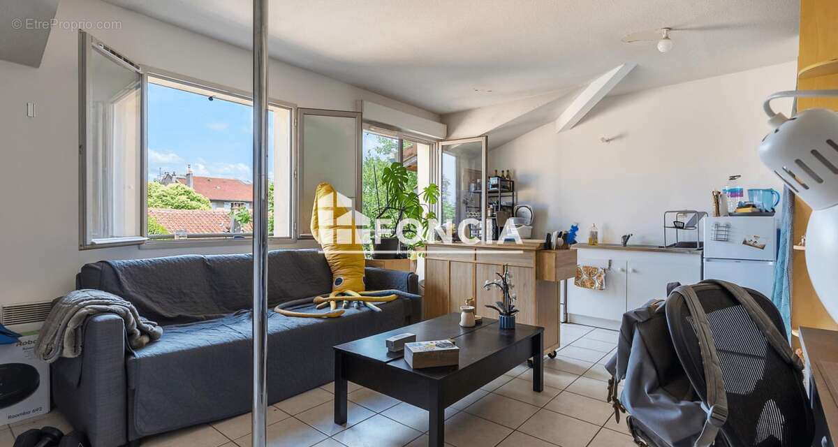 Appartement à BOURG-LES-VALENCE
