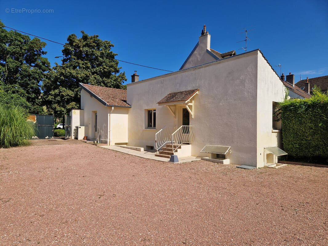 Maison à BEAUNE