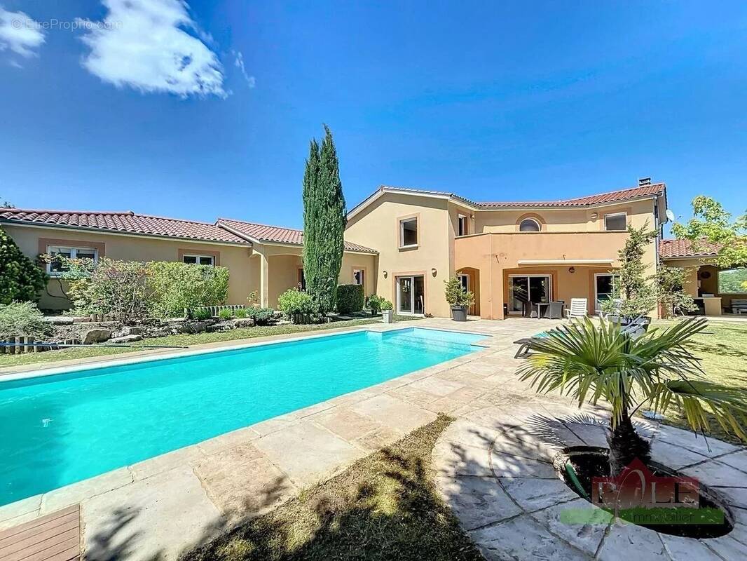 Maison à LES COTES-D&#039;AREY