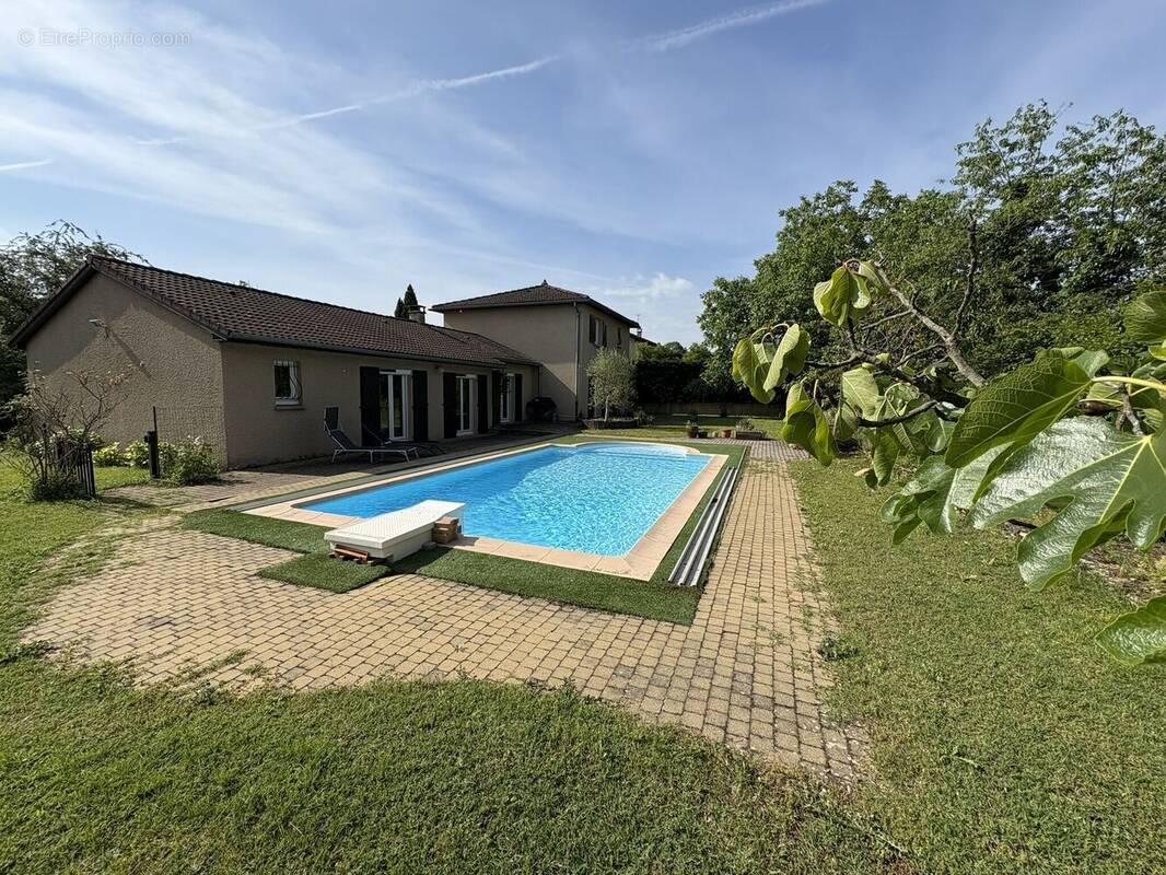 Photo 1 - Maison à L&#039;ISLE-D&#039;ABEAU
