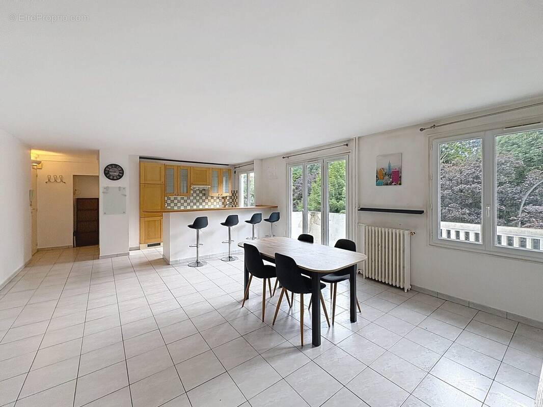 Appartement à CHEVILLY-LARUE
