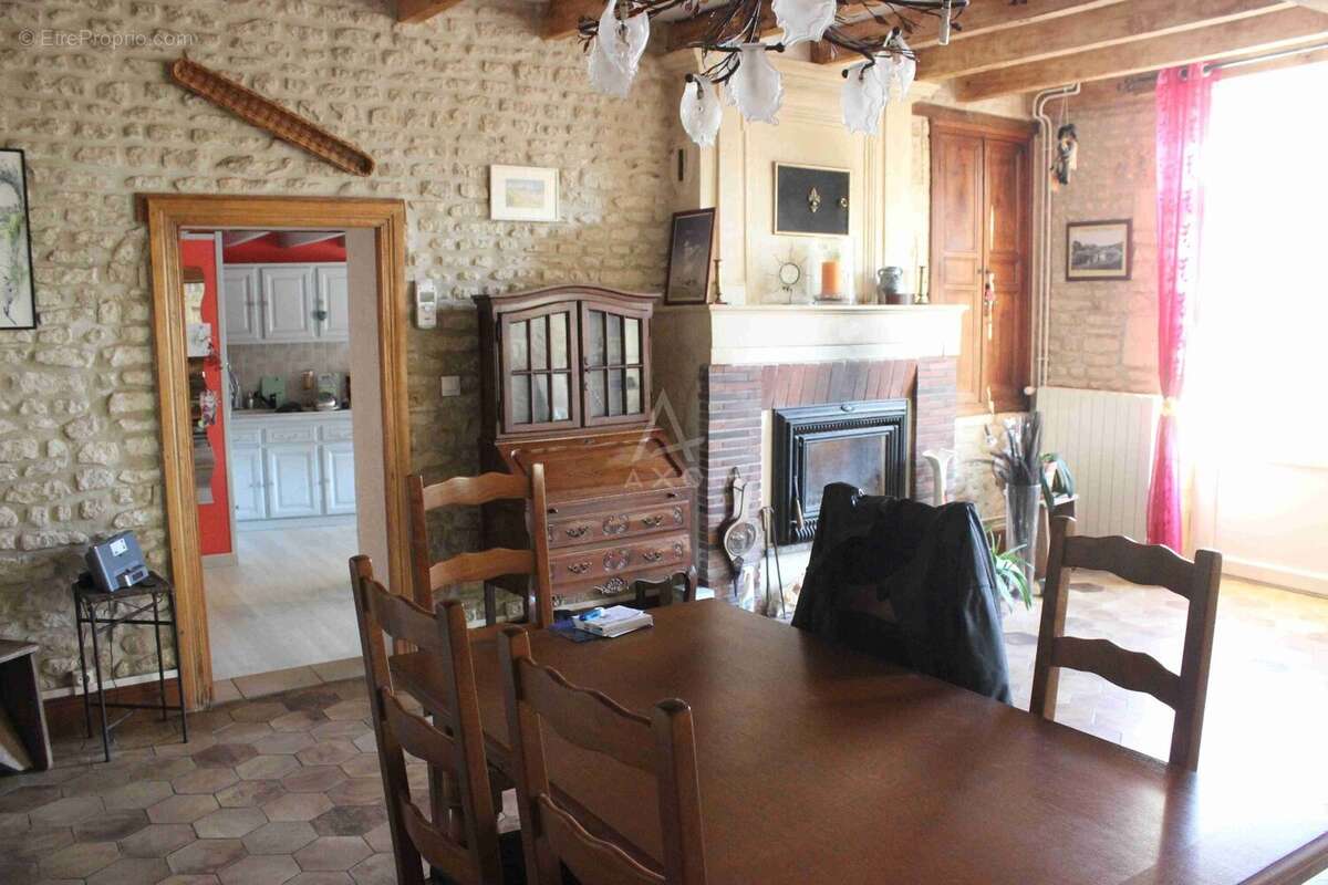 Maison à COGNAC