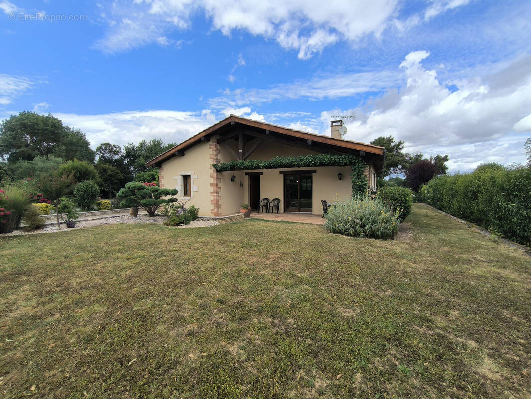 Maison à L&#039;ISLE-JOURDAIN