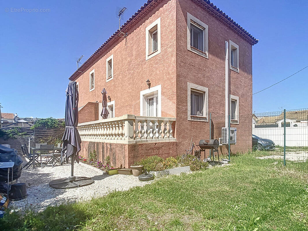 Maison à BERRE-L&#039;ETANG
