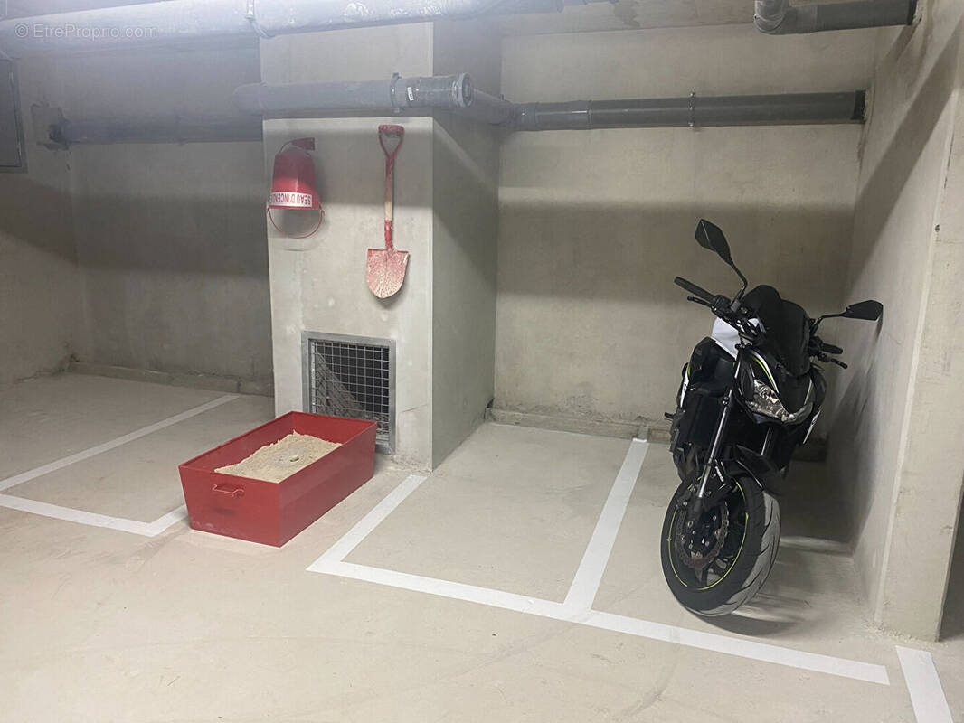 Parking à NICE