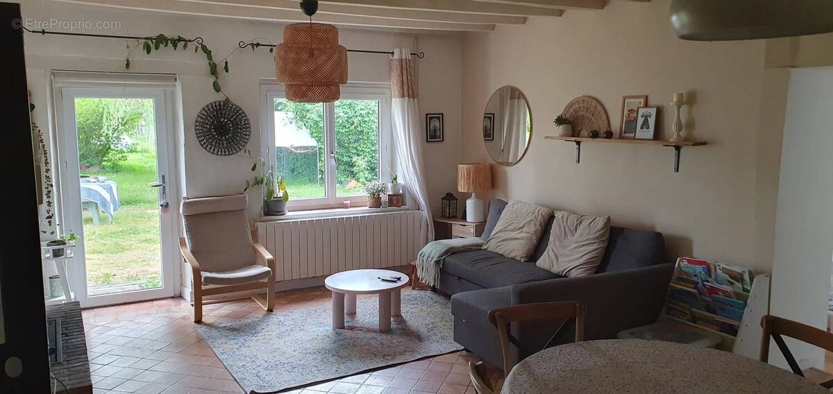 Maison à CLERE-LES-PINS