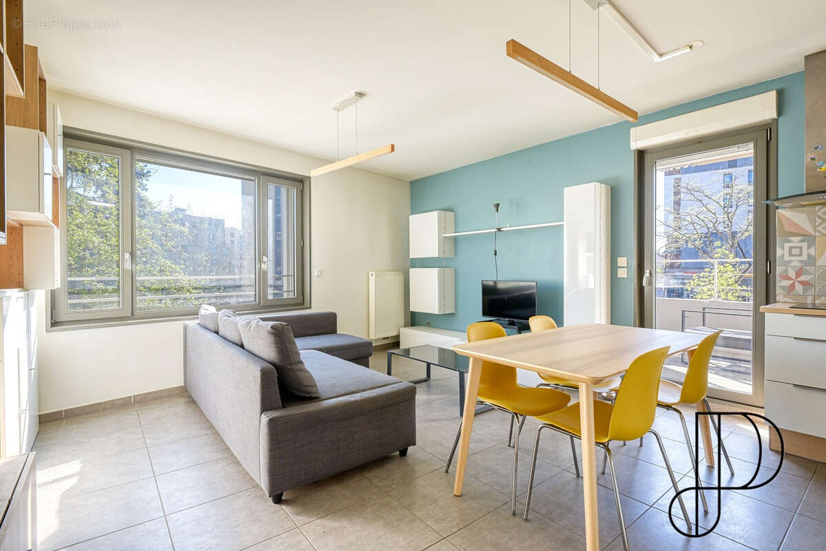 Appartement à LYON-8E