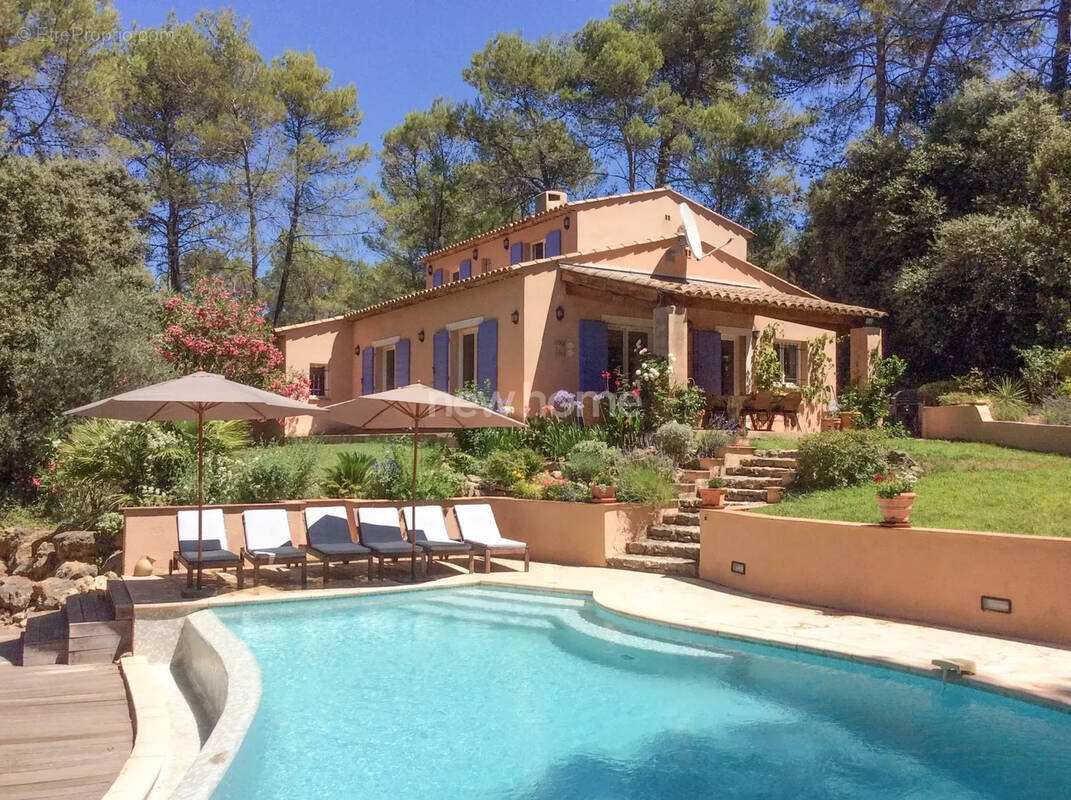 Maison à LORGUES
