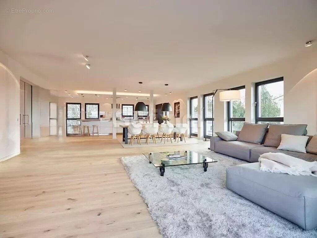 Appartement à LYON-4E
