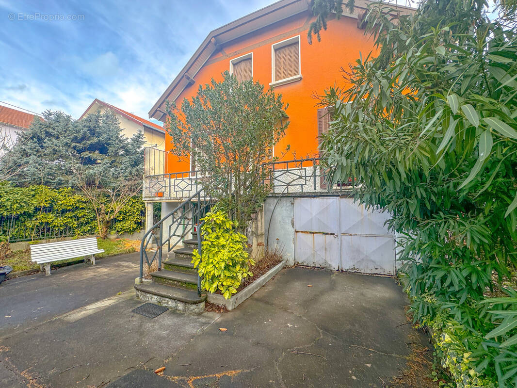 Maison à FONTAINE