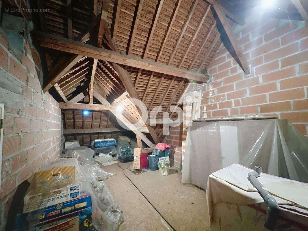 Maison à CHOISY-AU-BAC