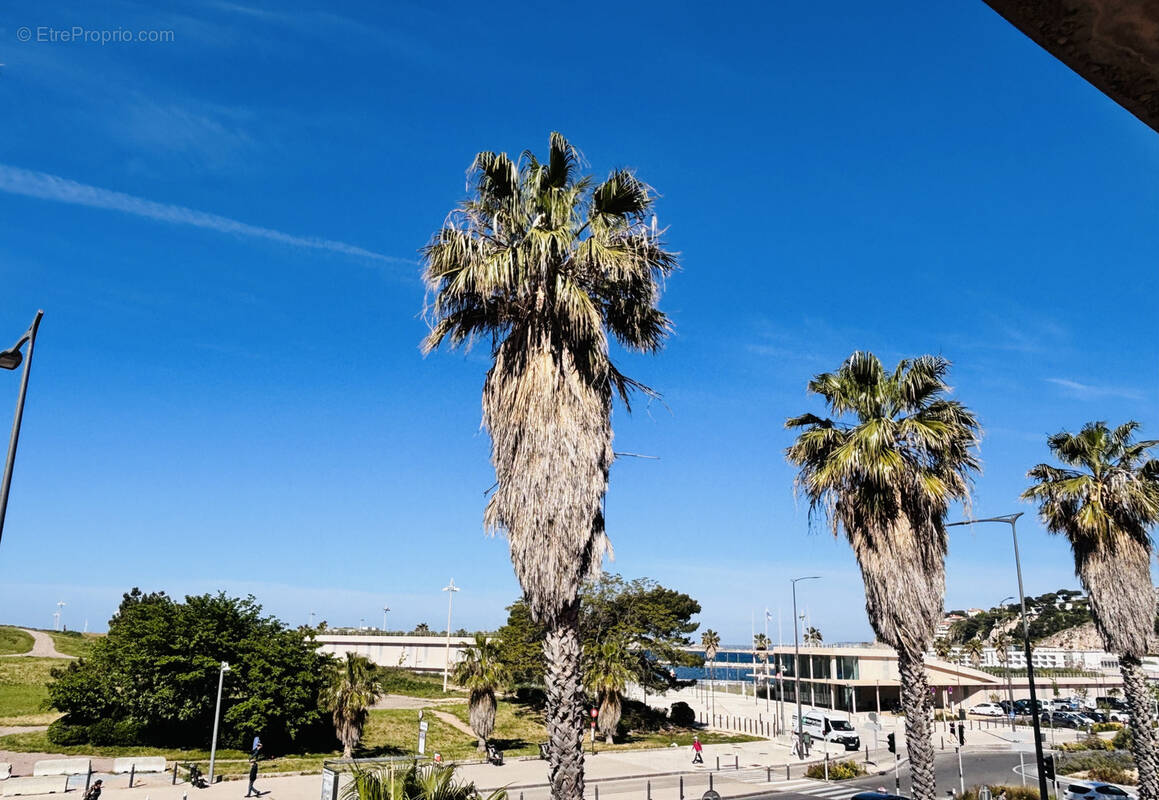 Appartement à MARSEILLE-8E
